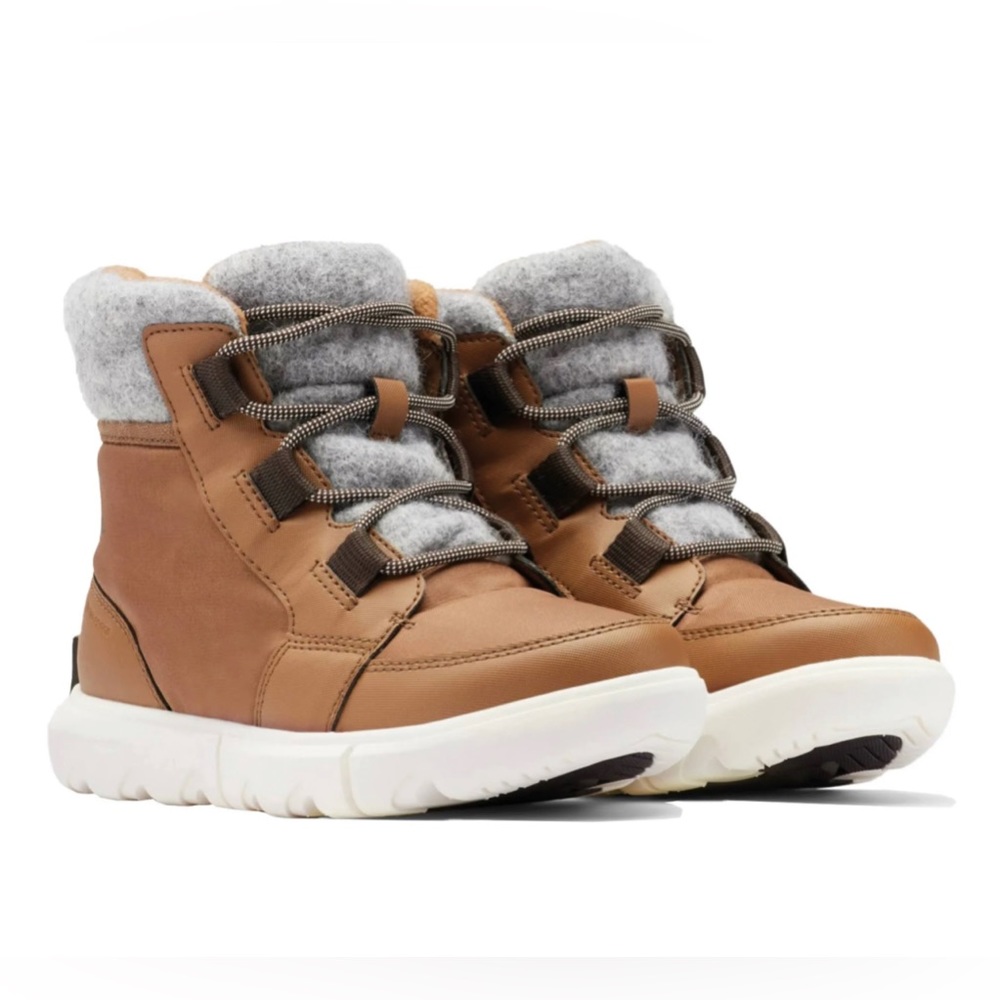 NWT Sorel Explorer II Carnival Felt Boots, Size 6.0